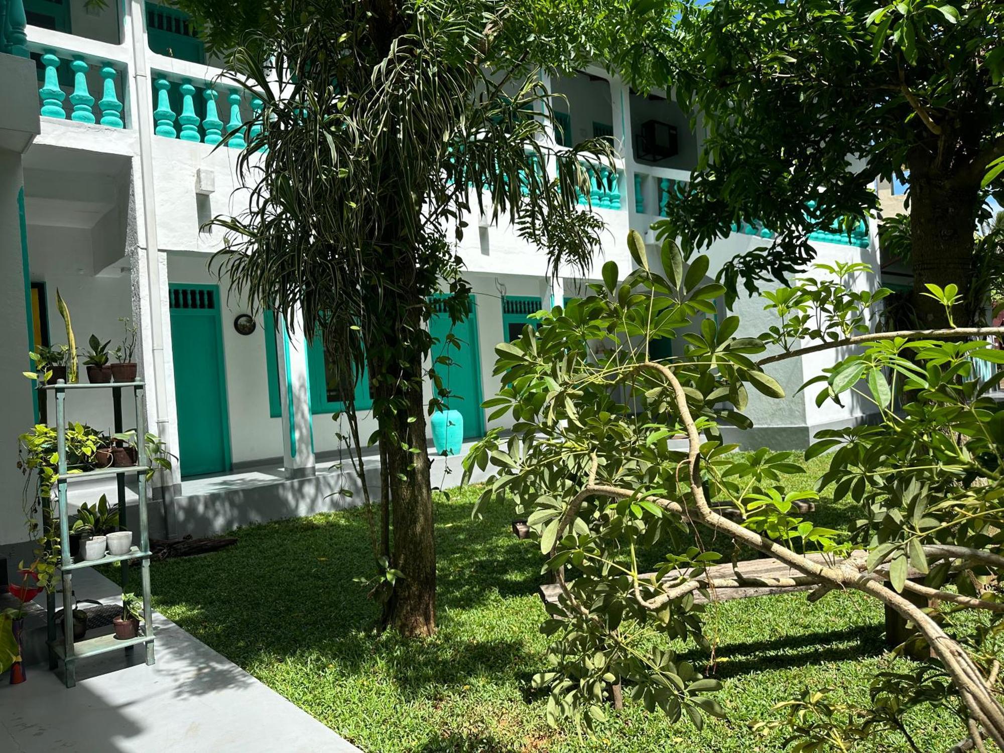 Villa 47 Hikkaduwa Exterior photo